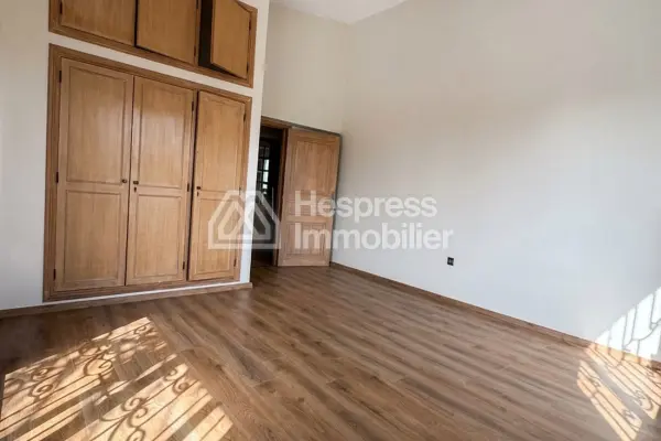 Villa for sale in Laymoun