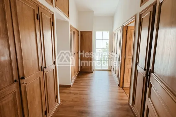 Villa for sale in Laymoun