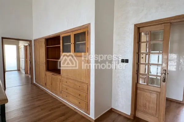 Villa for sale in Laymoun