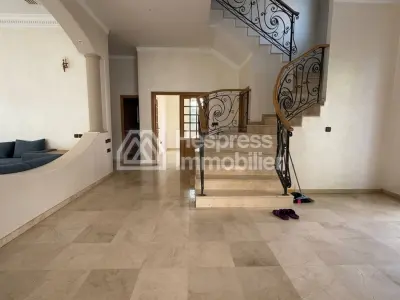 Villa for sale in Laymoun