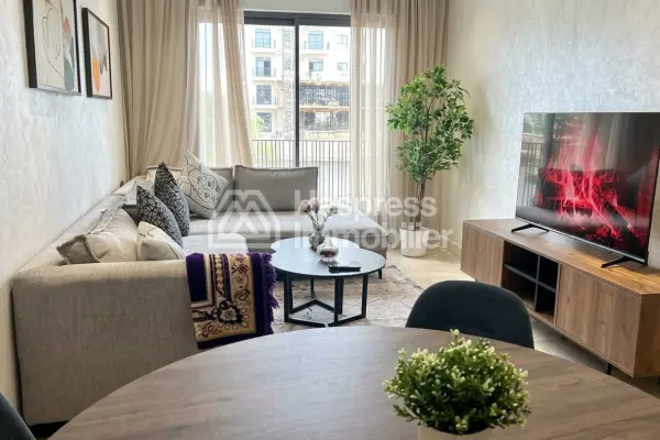 Joli studio meublé à palmier neuf jamais habité