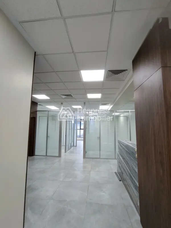 Office space for rent in Florida Park near Naershore