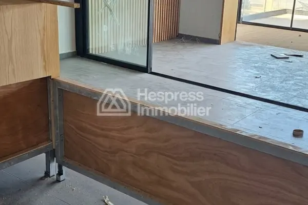 For Rent – ​​100 m² Shop at Dar Bouazza