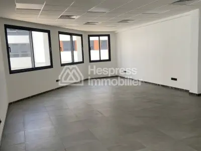 Office for sale on Evasion, 59 m²