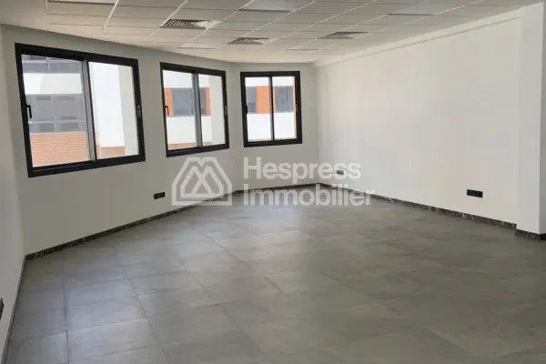 Office for sale on Evasion, 59 m²