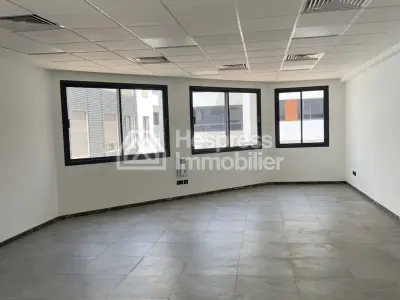 Office for sale on Evasion, 59 m²