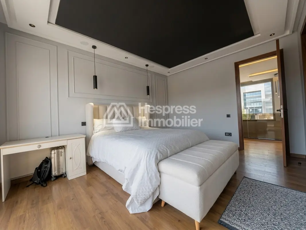 Luxury Villa for Sale – Ville verte