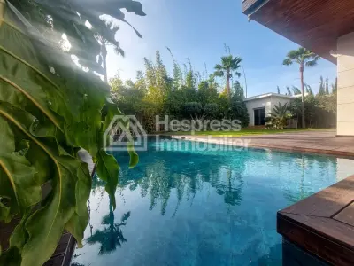 Luxury Villa for Sale – Ville verte