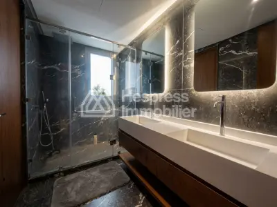 Luxury Villa for Sale – Ville verte
