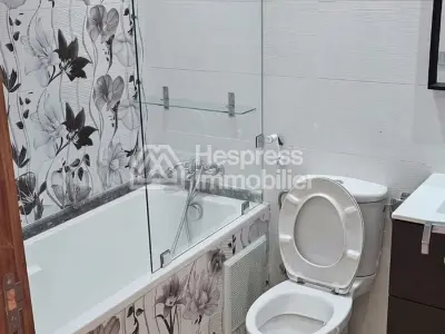 Val Fleury: Comfortable unfurnished apartment for rent