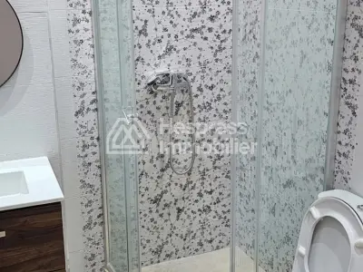 Val Fleury: Comfortable unfurnished apartment for rent