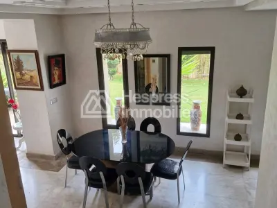 فيلا أنيقة مع حديقة ومسبح - بريستيجيا