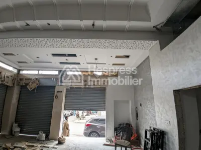 Magasin à louer ain chok