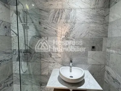 Apartment for sale in Anwal, 3 bedrooms, 104m²