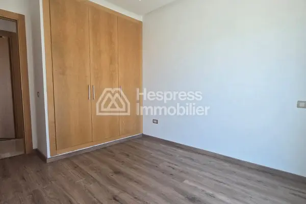 Luxury new apartment for rent – Agdal