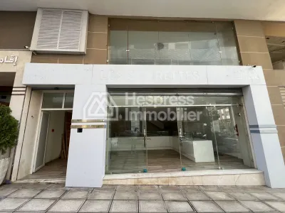 Local commercial à vendre, 116m² à Tanger