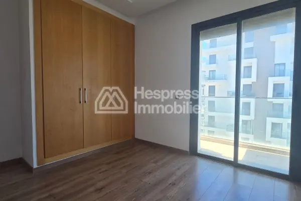 Luxury new apartment for rent – Agdal