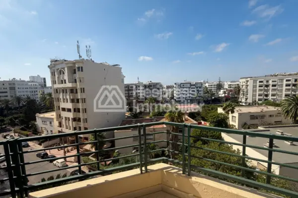 Exceptional duplex for rent – ​​Neighborhood Palmier