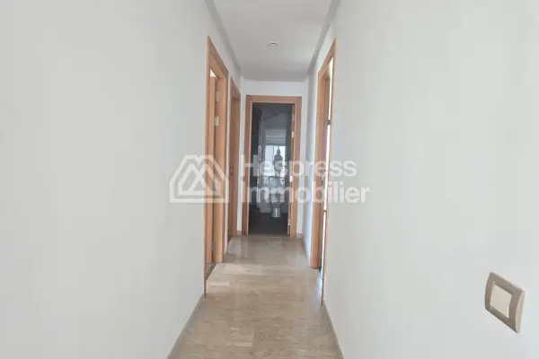 Luxury new apartment for rent – Agdal