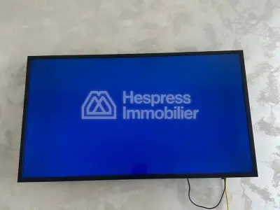 شقة مفروشة جديدة مع مسبح للإيجار دار بوعزة