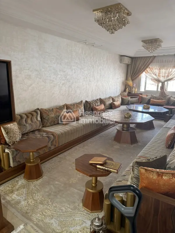 Furnished apartment for sale – Roches Noires
