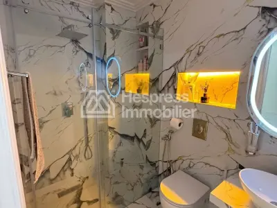 Furnished apartment for sale – Roches Noires