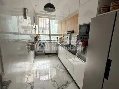 Furnished apartment for sale – Roches Noires