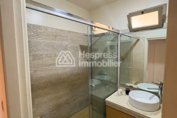 À louer Appartement 3 ch vide – bd roudani
