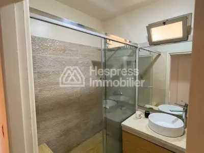 À louer Appartement 3 ch vide – bd roudani
