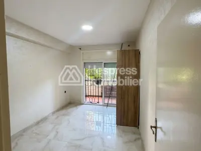 À louer Appartement 3 ch vide – bd roudani