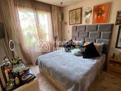 Apartment for sale with pool view – Mansouria