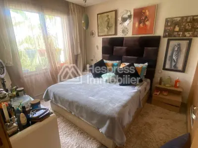Apartment for sale with pool view – Mansouria
