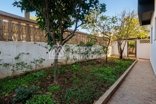 Villa for sale – Polo district