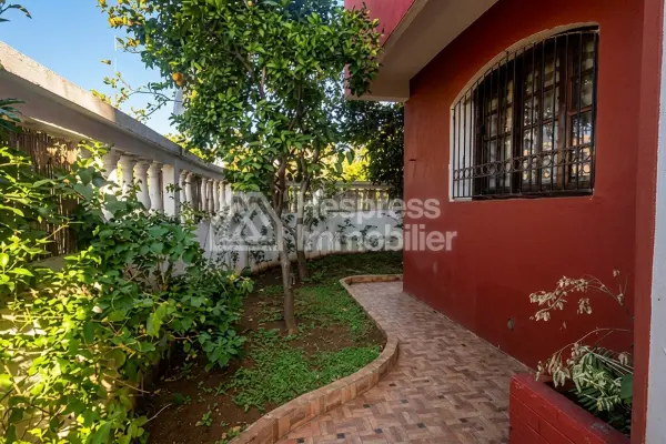 Villa for sale – Polo district