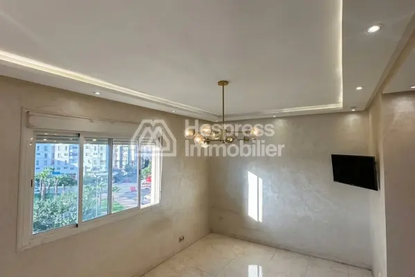 Apartment for sale in Oulfa
