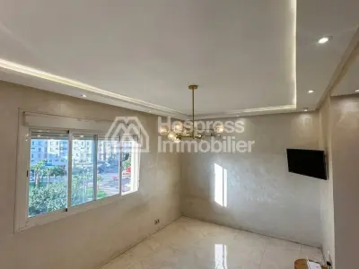 Apartment for sale in Oulfa