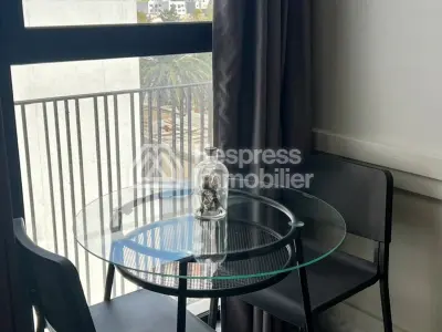Studio moderne et meublé à louer – Oasis