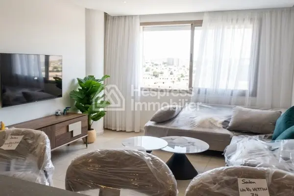 Luxury Studio Apartment for Rent – ​​134 Square