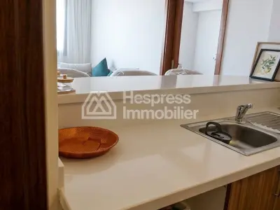 Studio Haut Standing à Louer – 134 Square
