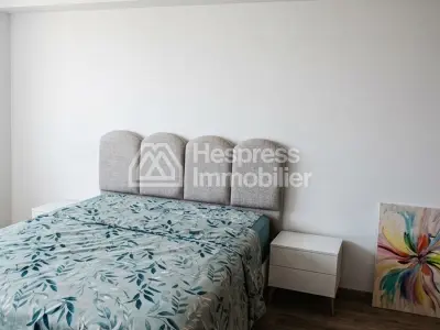 Studio Haut Standing à Louer – 134 Square