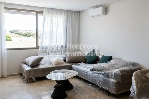 Luxury Studio Apartment for Rent – ​​134 Square
