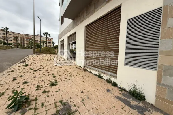 Excellent Magasin à vendre à Tamesna 