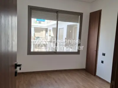 For rent – ​​Apartment in the Luxoria Residence