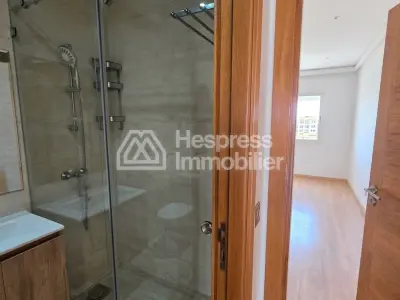Luxury apartment for rent – ​​Neighborhood Almaz