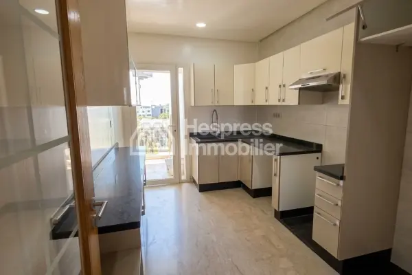 Luxury apartment for rent – ​​Neighborhood Almaz
