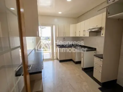 Luxury apartment for rent – ​​Neighborhood Almaz