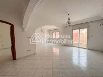 For Sale – Spacious House in Sidi Maarouf