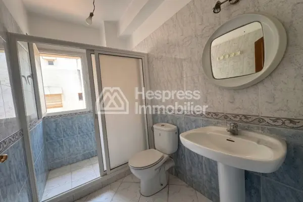 À Vendre – Maison Spacieuse à Sidi Maârouf