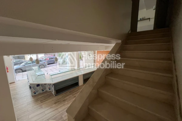 Commercial premises for sale, 116m² at Tangier