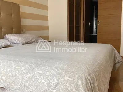 FOR RENT – Beautiful furnished apartment City Center